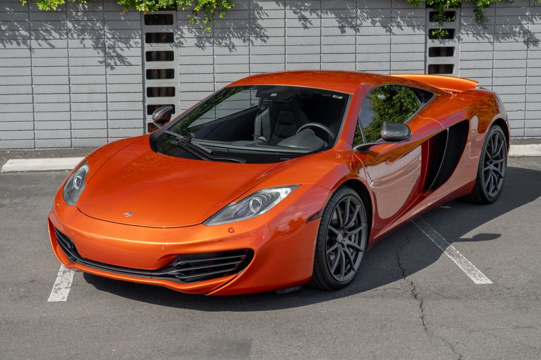 2012 McLaren MP4-12C