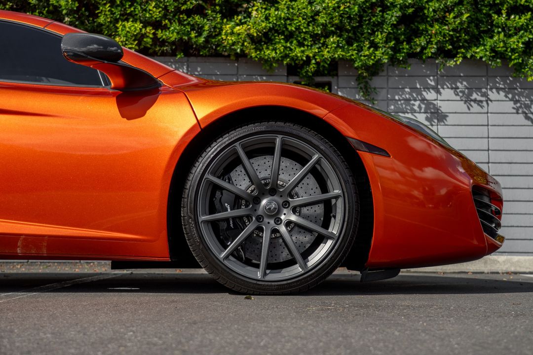 2012 McLaren MP4-12C