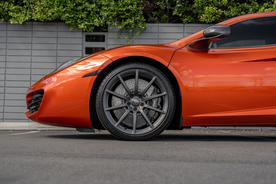 2012 McLaren MP4-12C