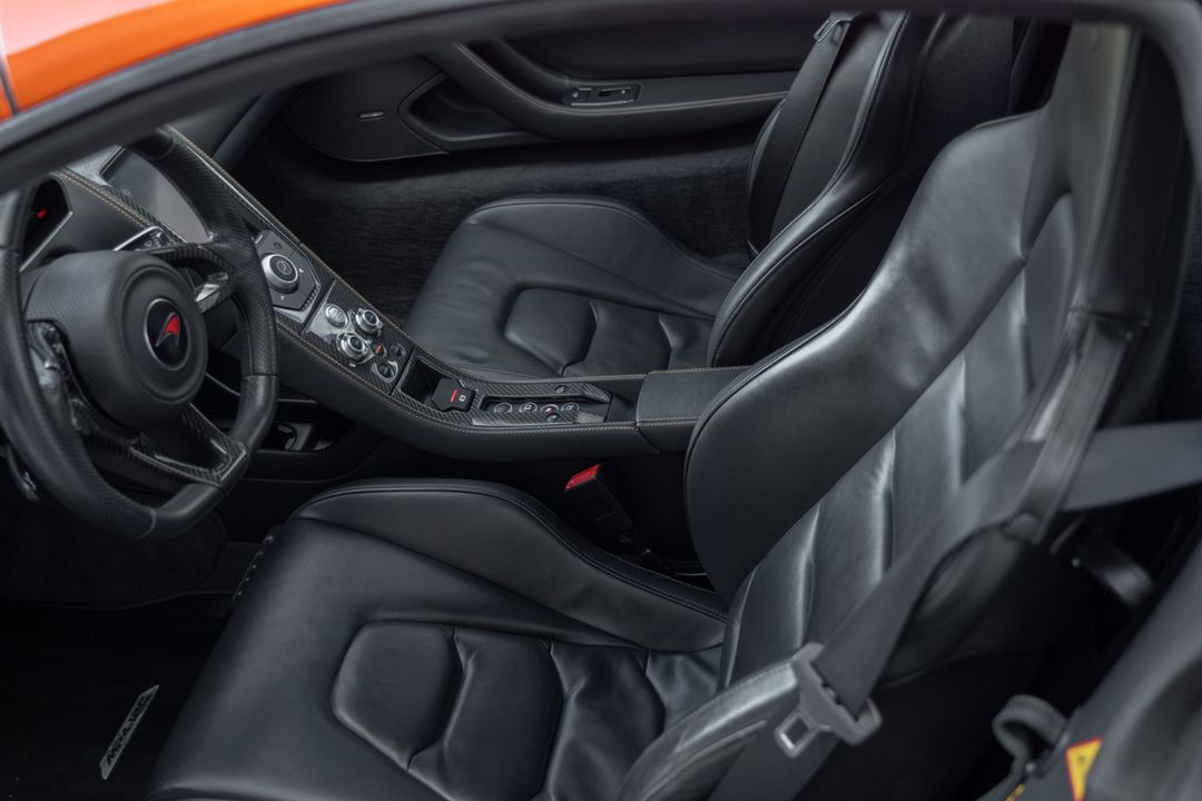 2012 McLaren MP4-12C