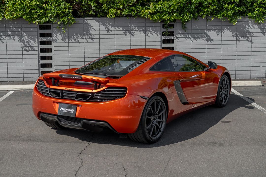 2012 McLaren MP4-12C