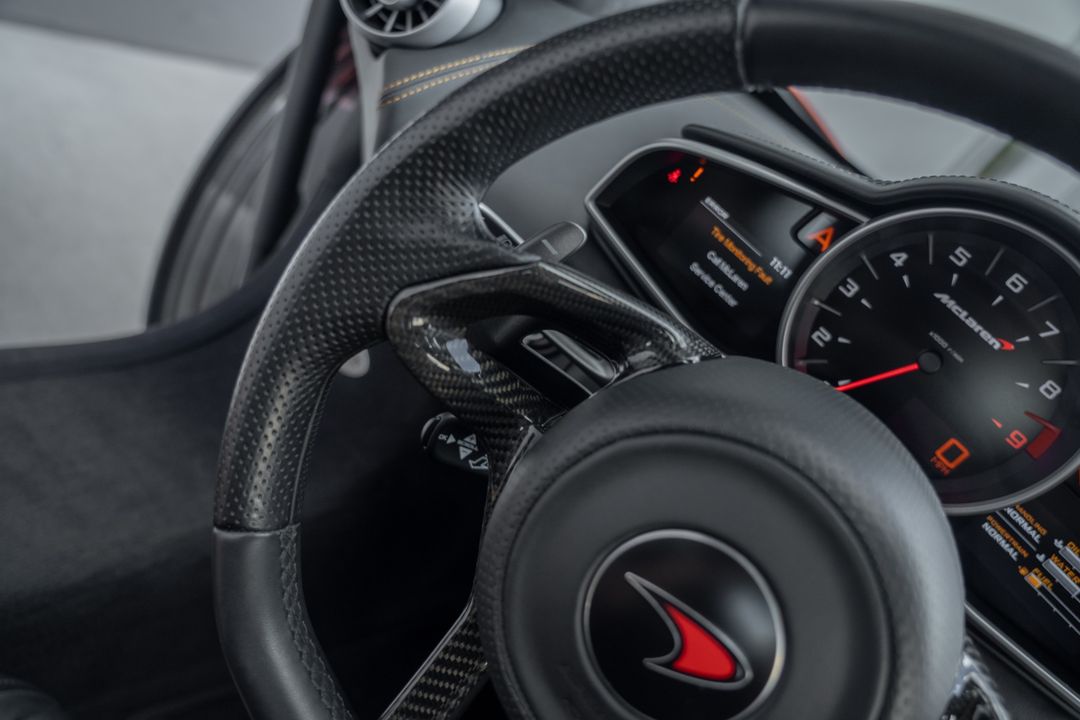 2012 McLaren MP4-12C