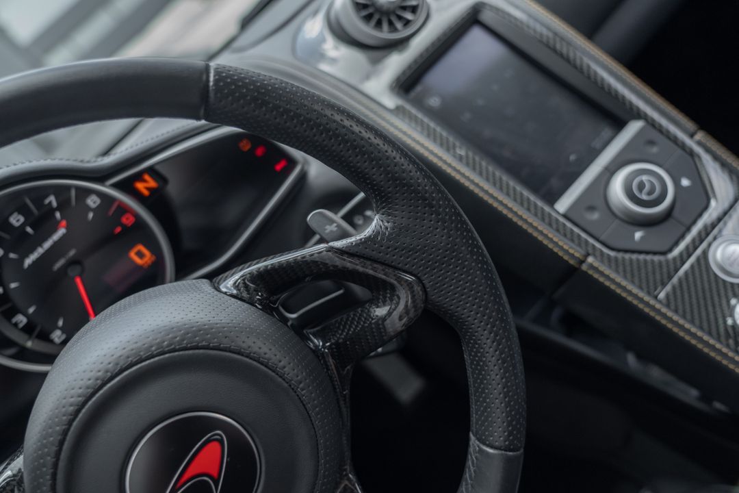 2012 McLaren MP4-12C