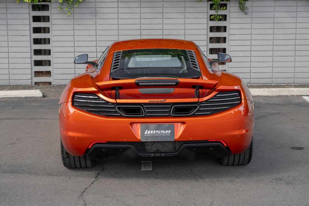 2012 McLaren MP4-12C