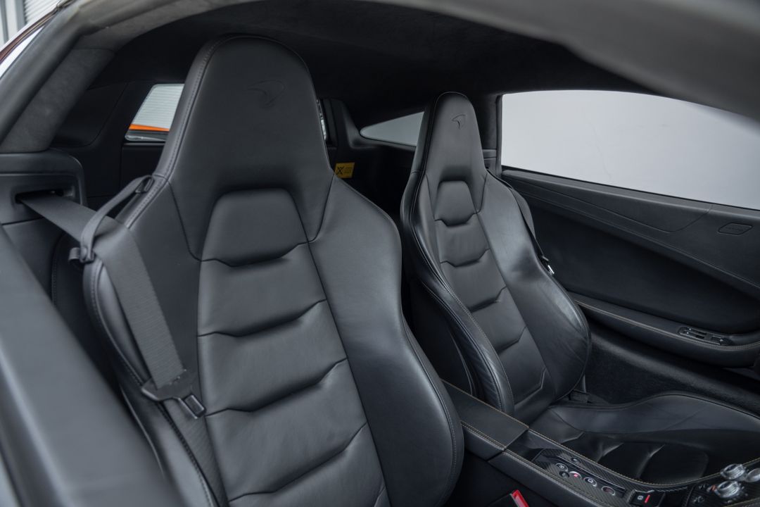 2012 McLaren MP4-12C
