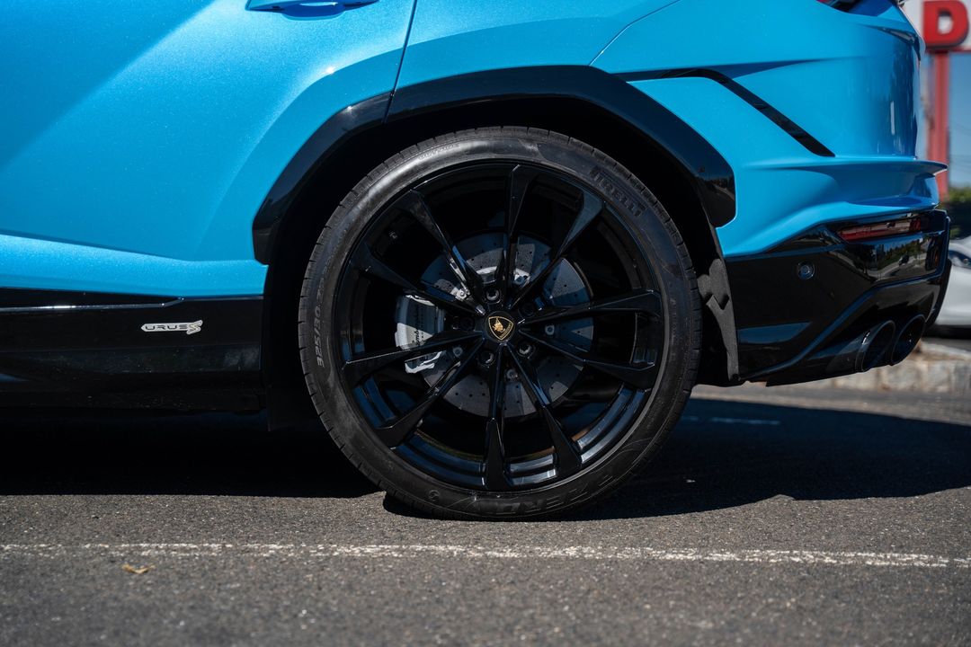 2023 Lamborghini Urus