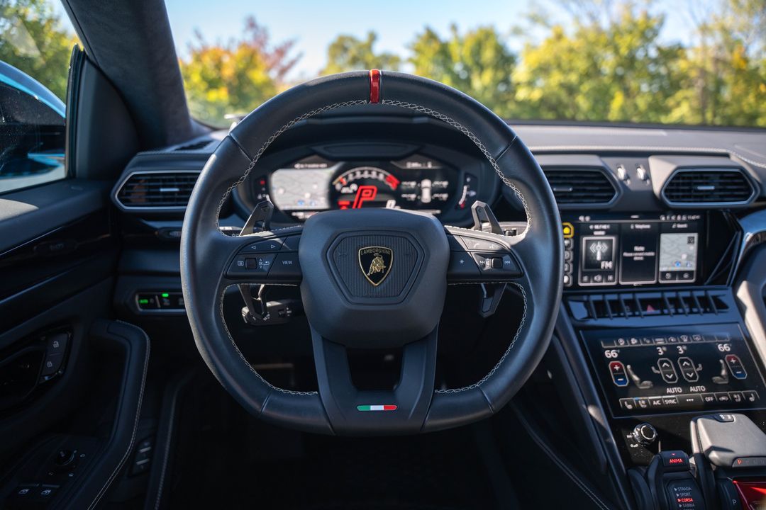 2023 Lamborghini Urus