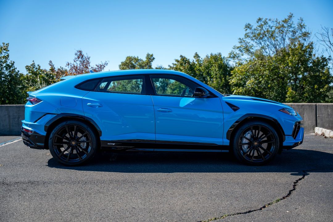 2023 Lamborghini Urus