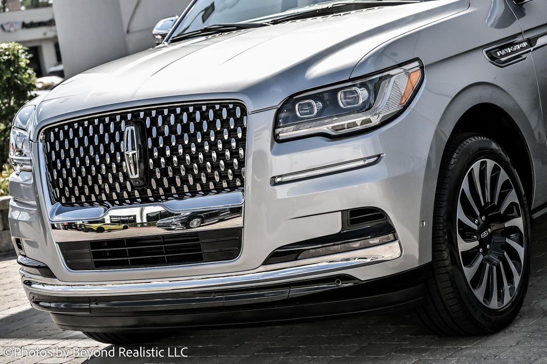 2024 Lincoln Navigator