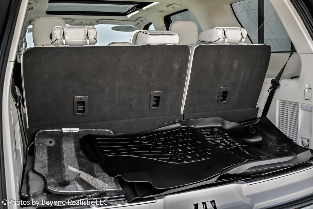 2024 Lincoln Navigator
