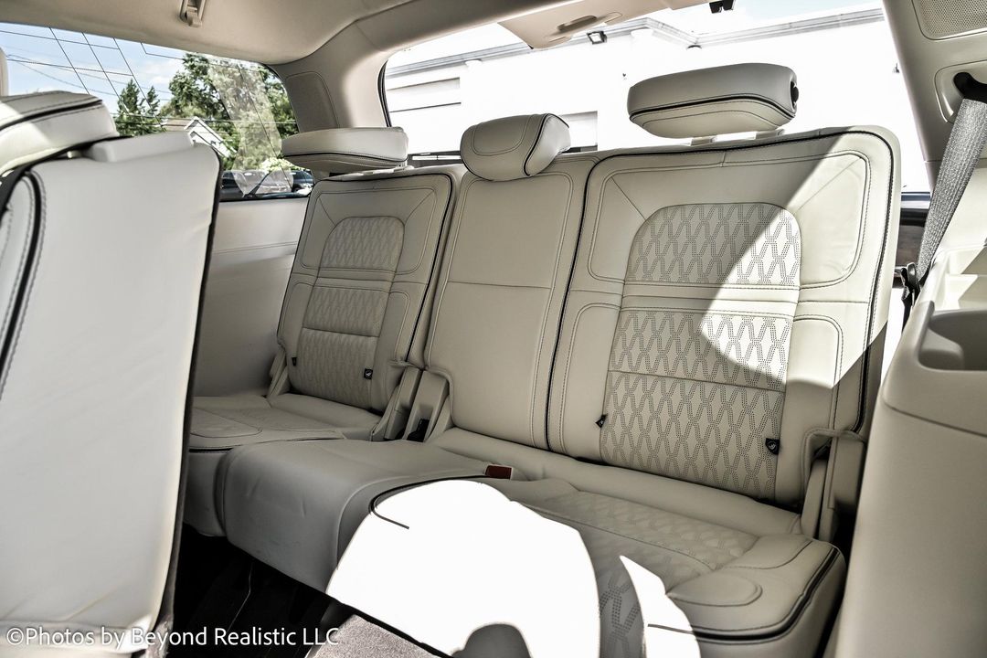 2024 Lincoln Navigator