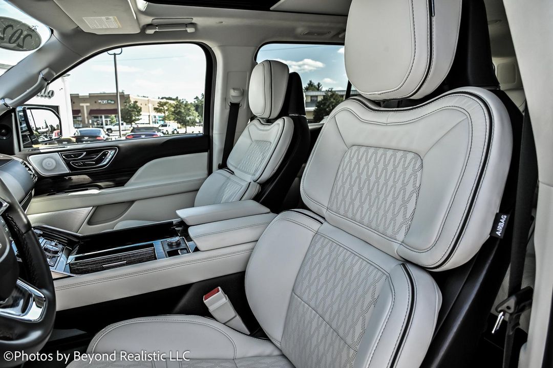 2024 Lincoln Navigator