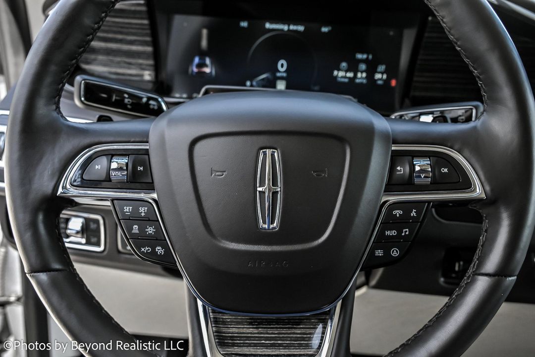 2024 Lincoln Navigator