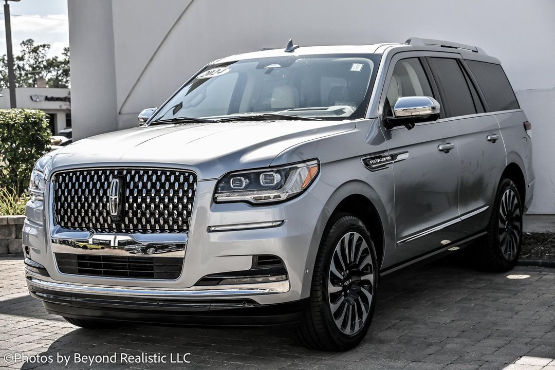 2024 Lincoln Navigator