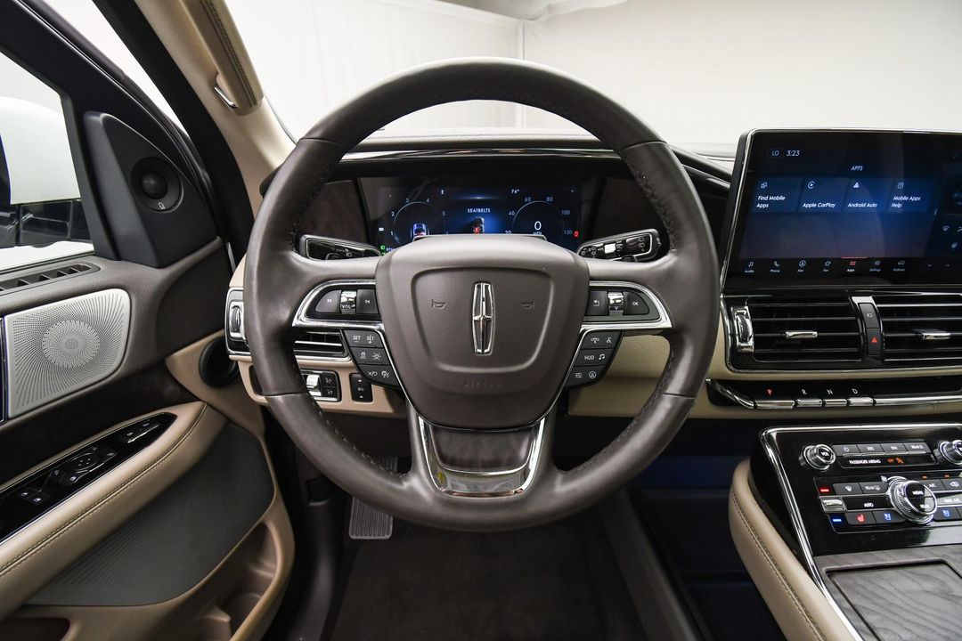 2022 Lincoln Navigator