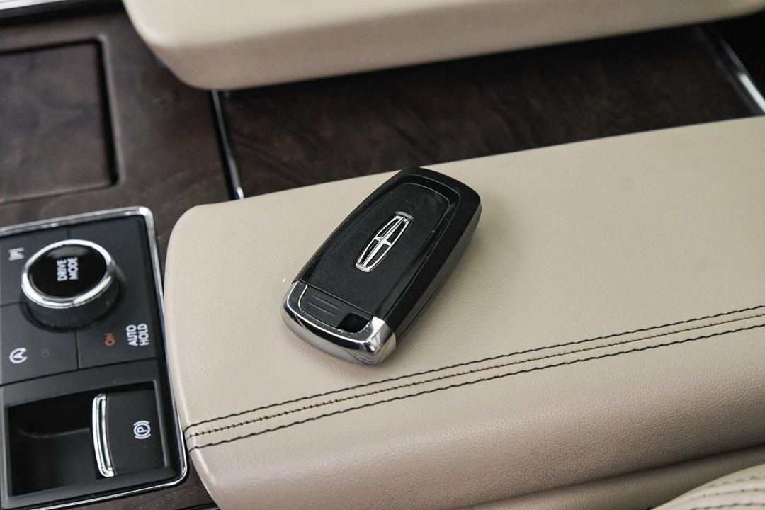 2022 Lincoln Navigator