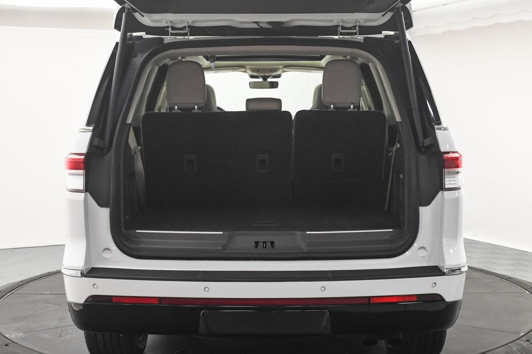 2022 Lincoln Navigator