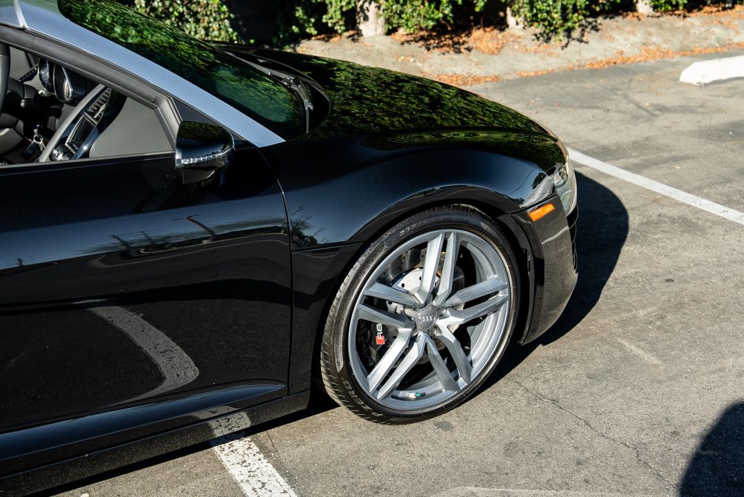 2014 Audi R8 (Gated Manual)