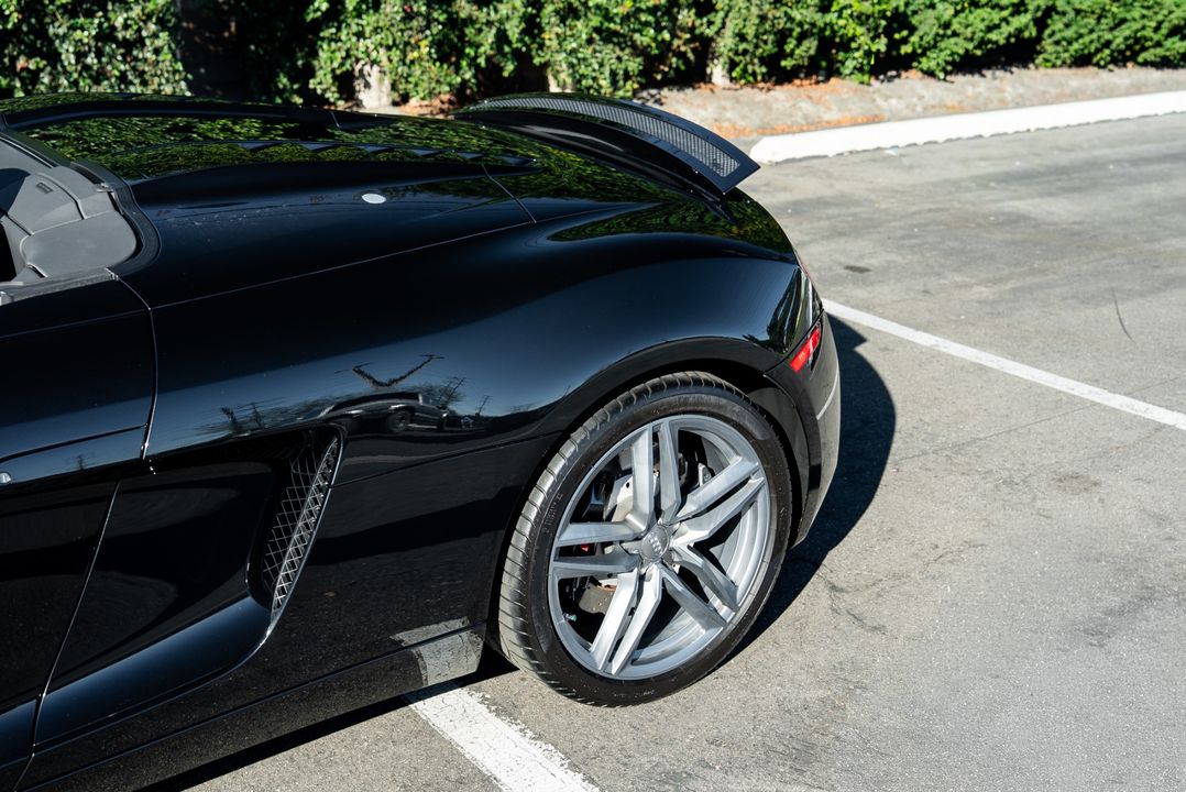 2014 Audi R8 (Gated Manual)