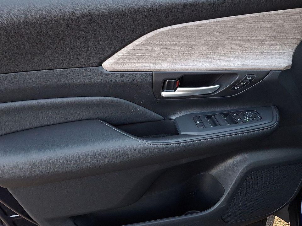 2025 Toyota Grand Highlander Hybrid