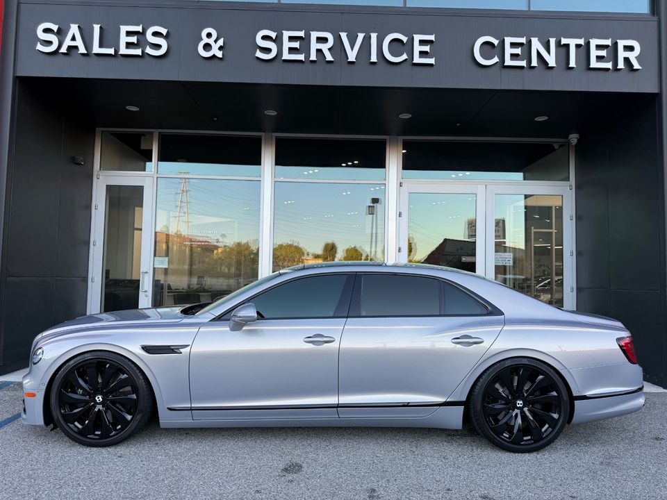 2022 Bentley Flying Spur