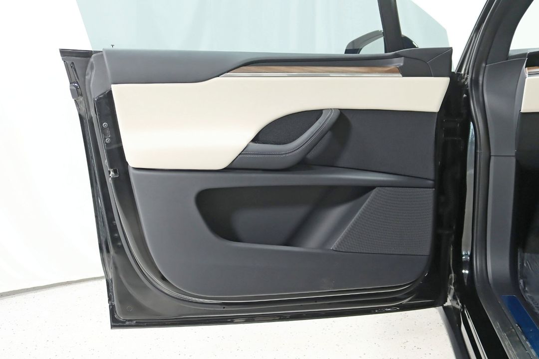 2024 Tesla Model X