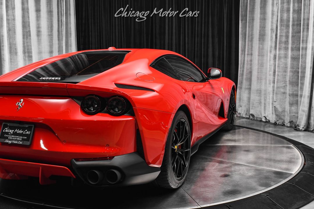2019 Ferrari 812 Superfast