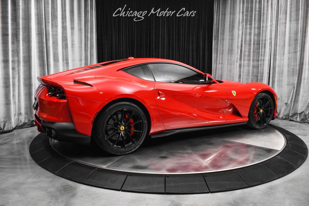 2019 Ferrari 812 Superfast