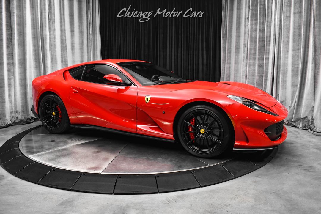 2019 Ferrari 812 Superfast