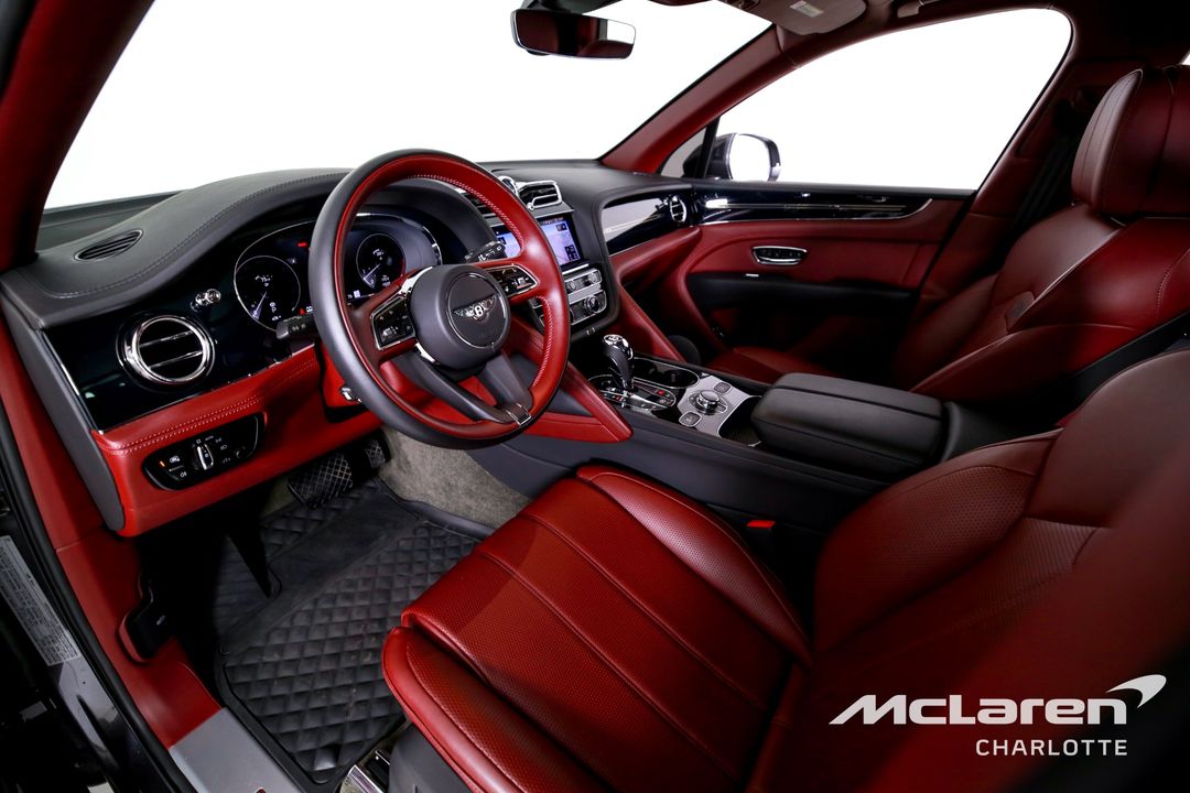 2023 Bentley Bentayga EWB