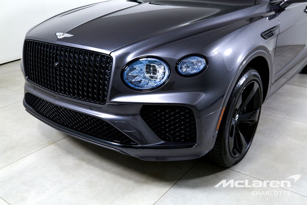 2023 Bentley Bentayga EWB