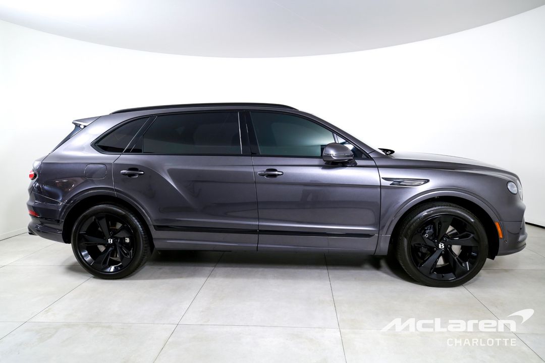 2023 Bentley Bentayga EWB
