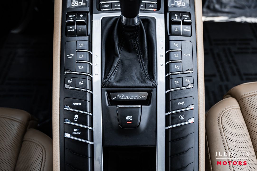 2020 Porsche Macan