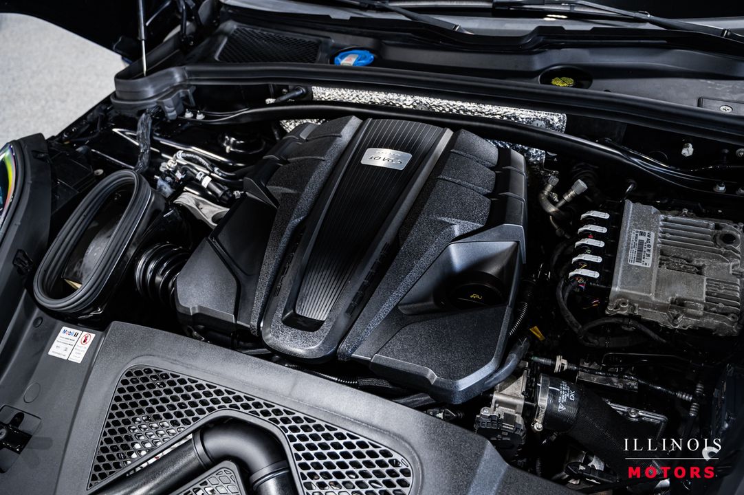 2020 Porsche Macan