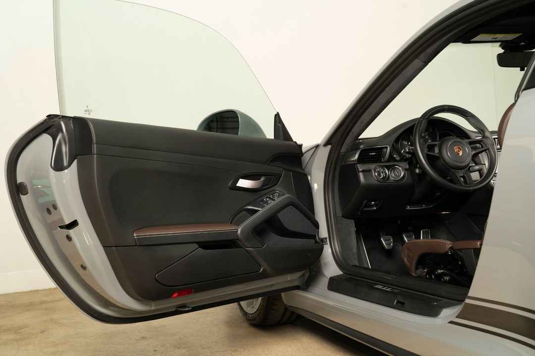 2016 Porsche 911