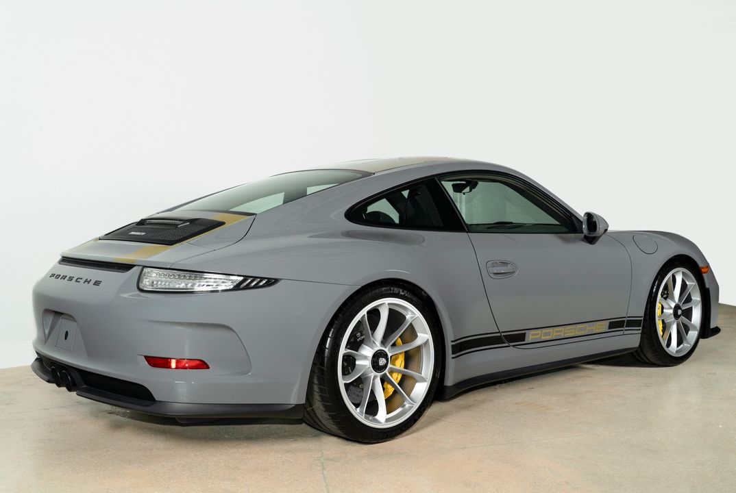 2016 Porsche 911