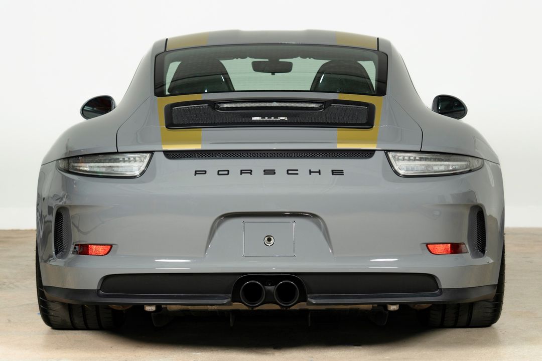 2016 Porsche 911