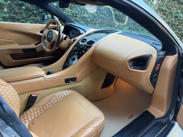 2016 Aston Martin Vanquish