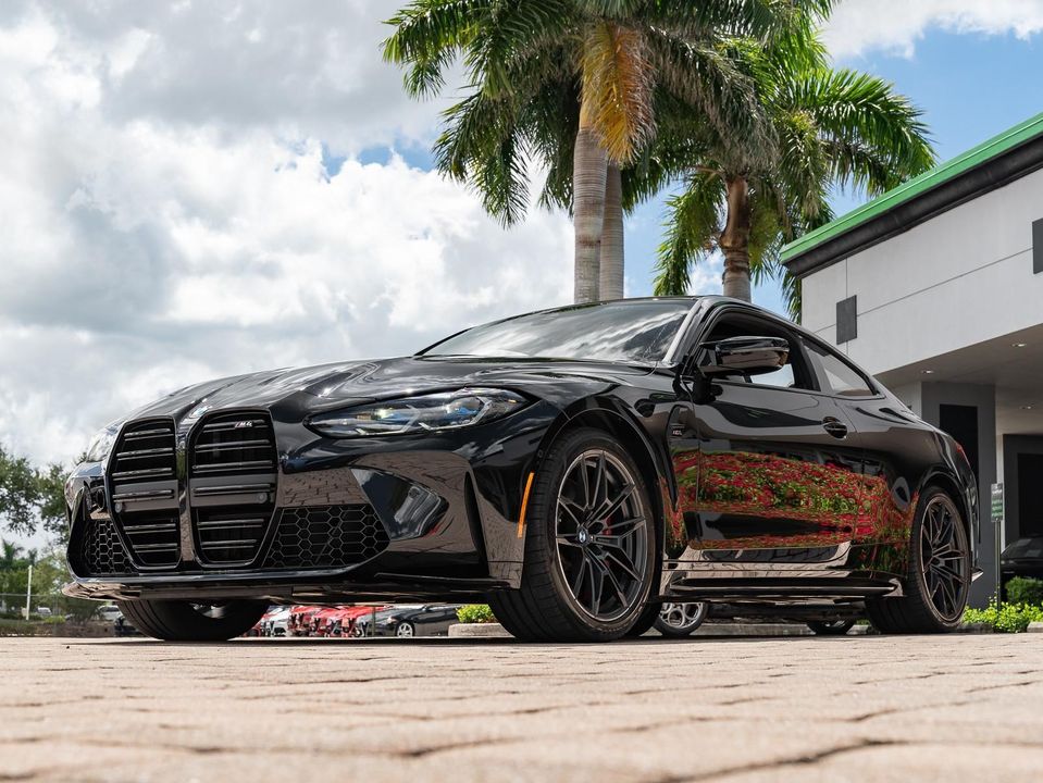 2022 BMW M4