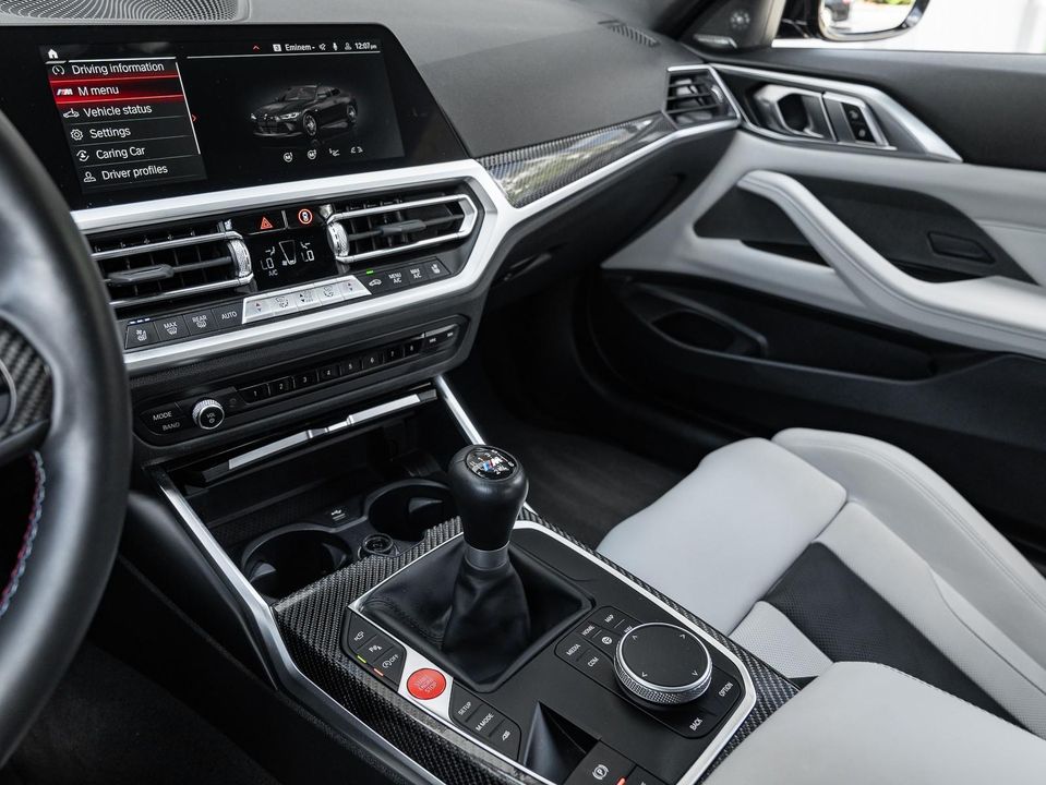 2022 BMW M4