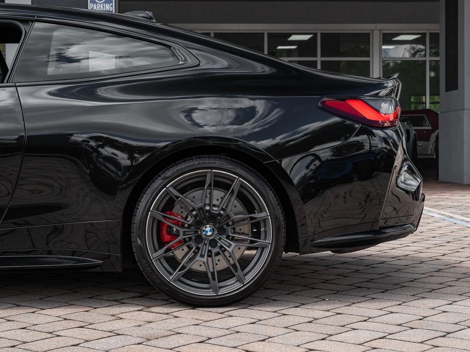 2022 BMW M4