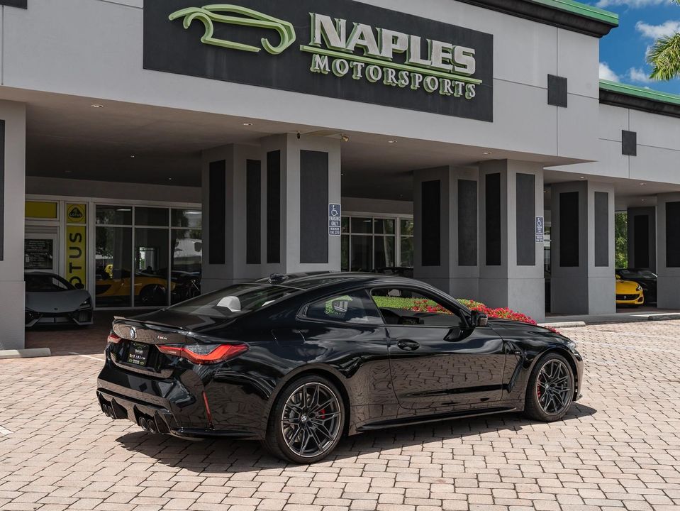 2022 BMW M4