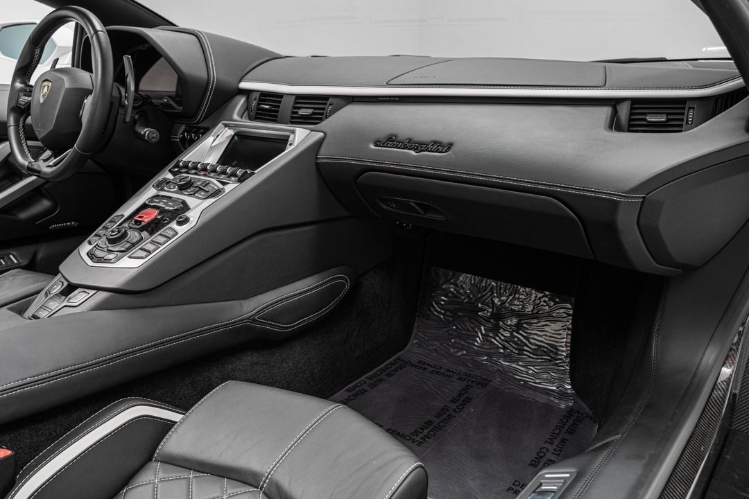 2019 Lamborghini Aventador