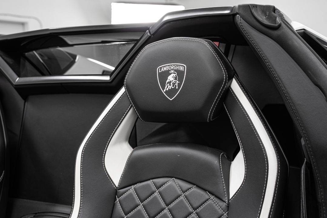 2019 Lamborghini Aventador