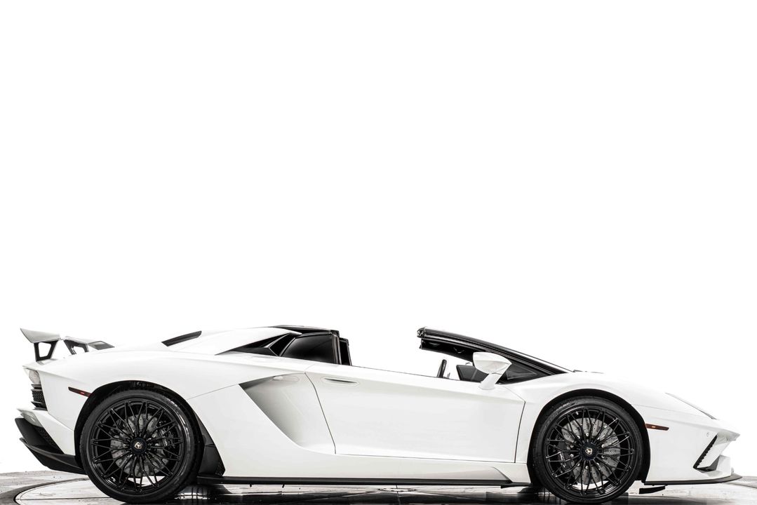 2019 Lamborghini Aventador