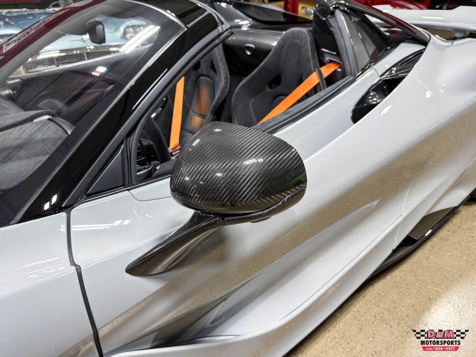 2022 McLaren 765LT Spider