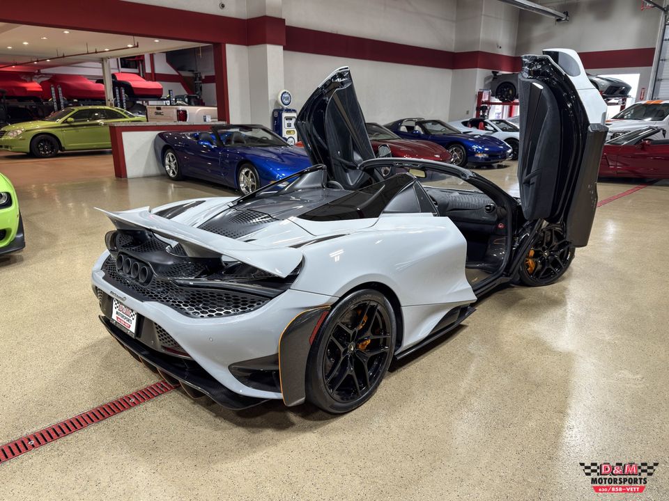 2022 McLaren 765LT Spider