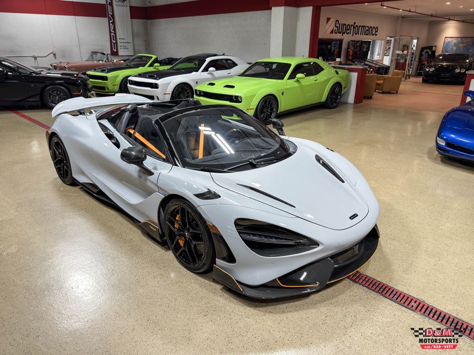 2022 McLaren 765LT Spider