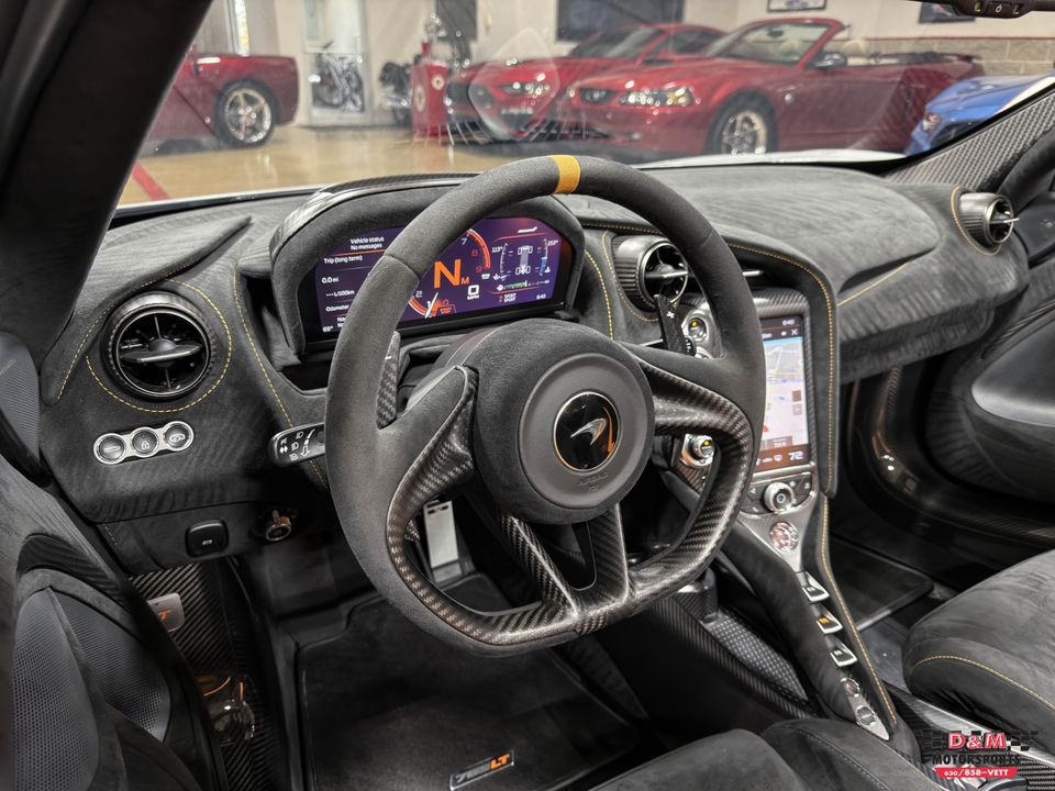 2022 McLaren 765LT Spider