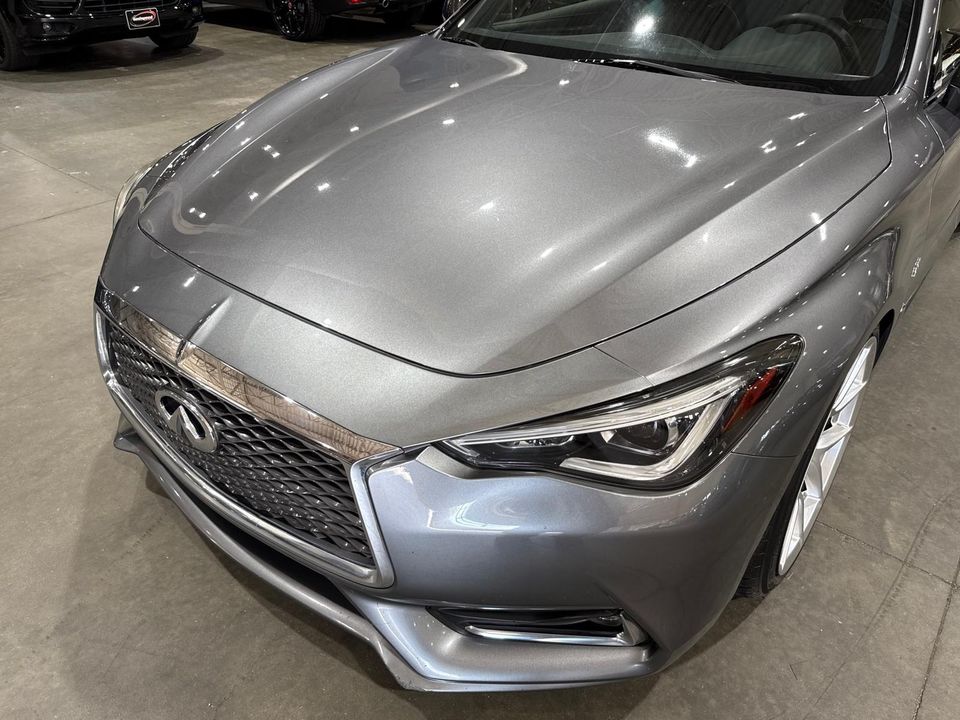 2017 INFINITI Q60